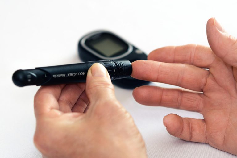 Blood Sugar Levels | Notice These to Know Your Sugar Level Blood Sugar Levels | Notice These to Know Your Sugar Level